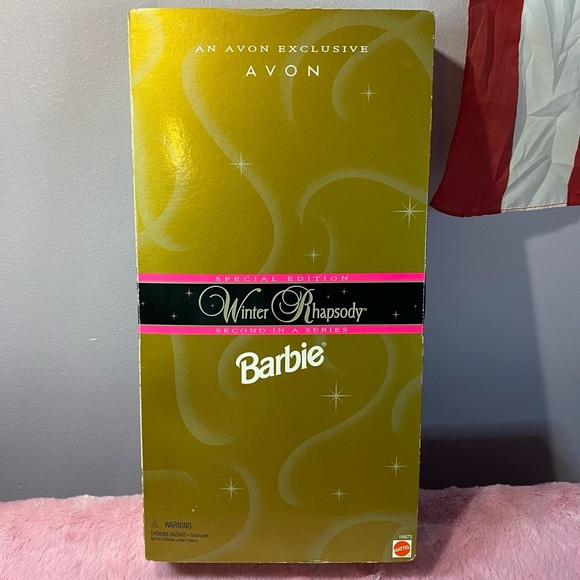 Special Edition: Winter Rhapsody Barbie - Picture 2 of 7